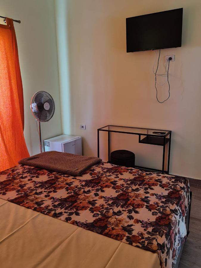 Milan Rooms Констанца Екстериор снимка